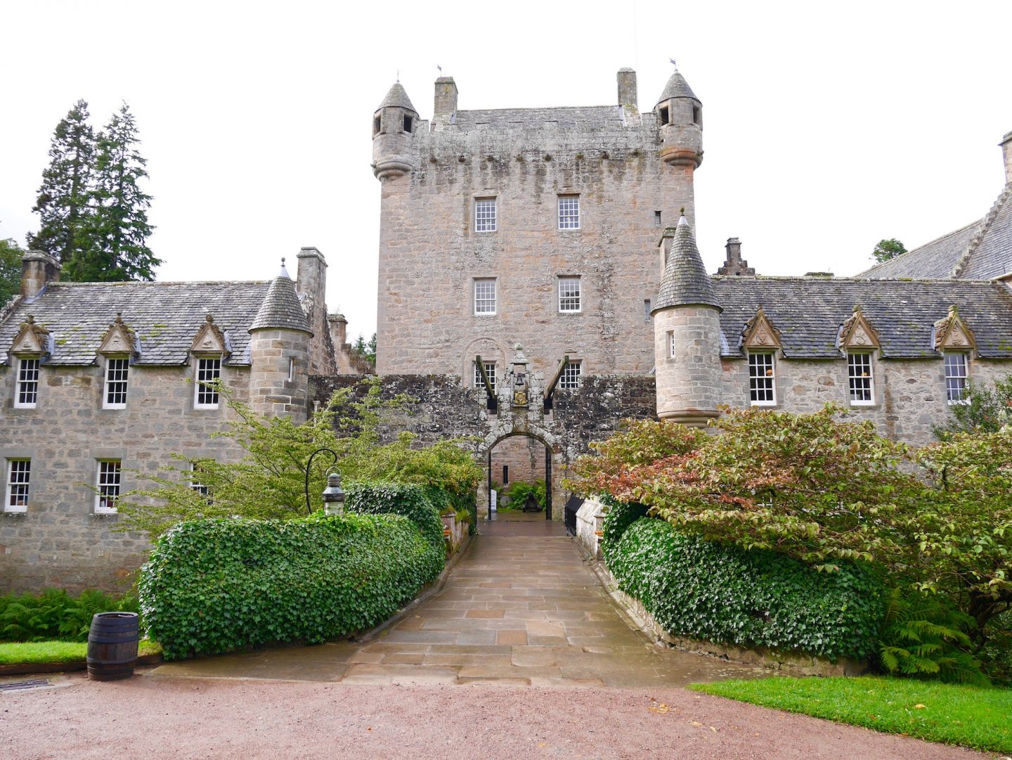 cawdor castle