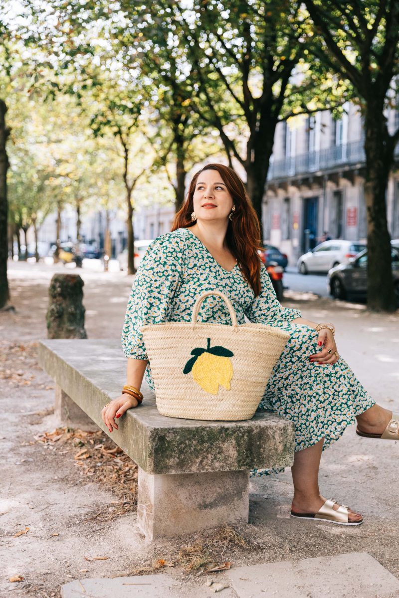 Ma robe ?� marguerites �?? https://mademoisellemodeuse.com/